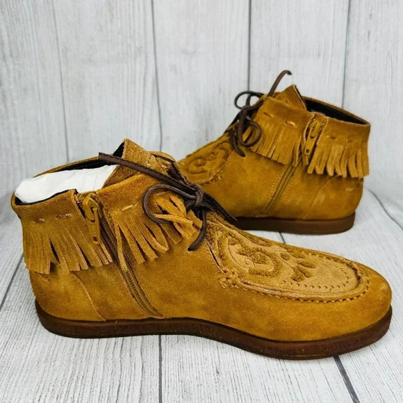 OTBT Brand Dell Rapids Fringe Moccasin Chukka Ankle Boots‎ Booties Tan Size 6 - Picture 2 of 6